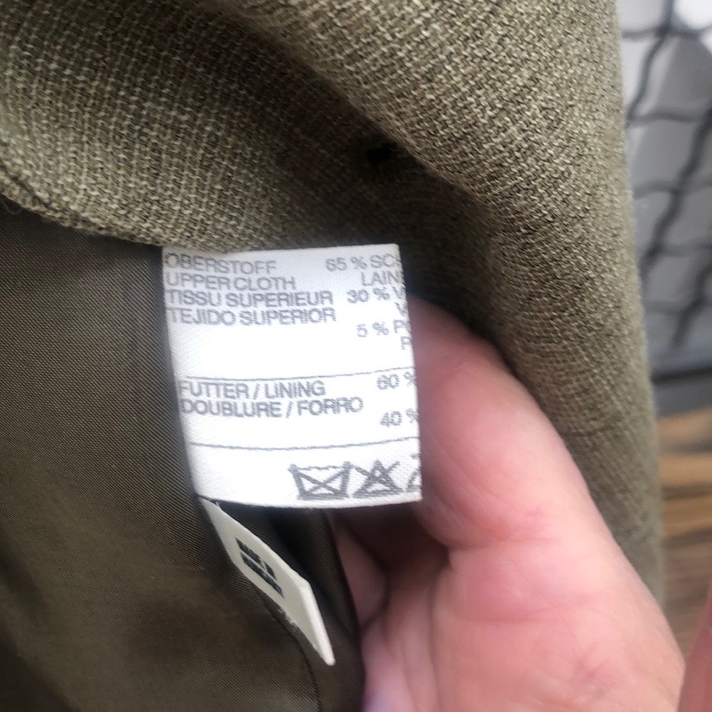 Nic Janik jacket - Picture 8 of 11